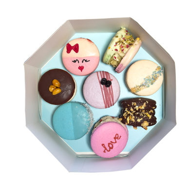 Midi - Family Macaron Box